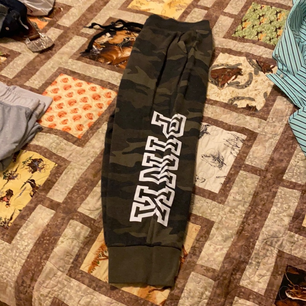 PINK camo joggers